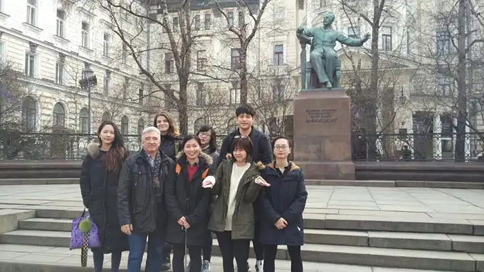 Du học Nga – Tớ đã vượt qua năm dự bị như thế nào ? 2 17523691_945961865506480_1096371478598368827_n