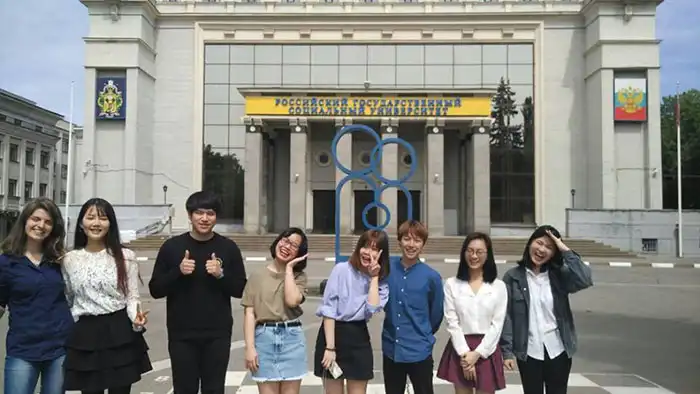 Du học Nga – Tớ đã vượt qua năm dự bị như thế nào ? 4 18921748_996593673776632_5141242583544417324_n