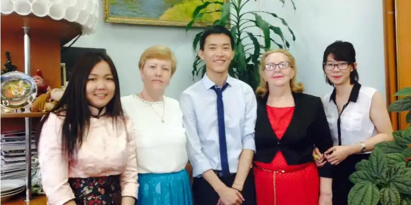 Các trường đại học Nga tuyển sinh như thế nào? 3 Du học sinh Việt Nam tại Nga rất được yêu mến