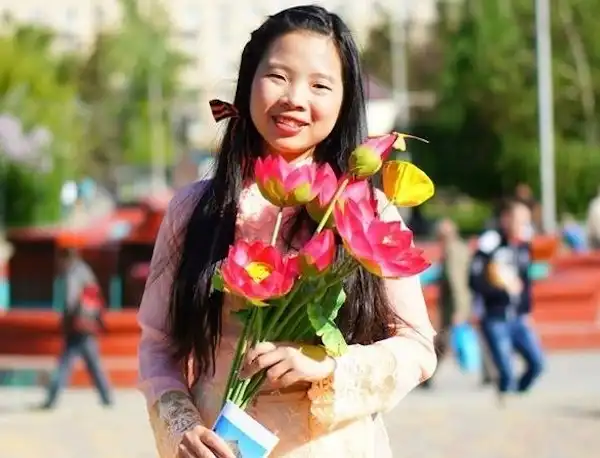 Du học sinh Việt tại Nga thu nhập nghìn đô từ bán đồ khô 1 Du học sinh Việt tại Nga