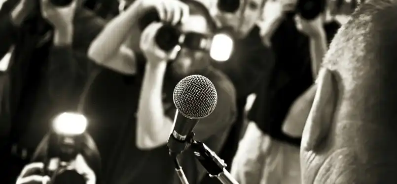 Du học Nga ngành Quan hệ công chúng và cơ hội học bổng