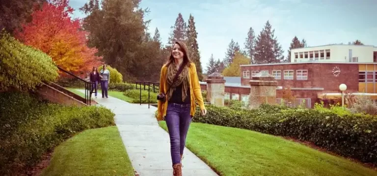 visit university min