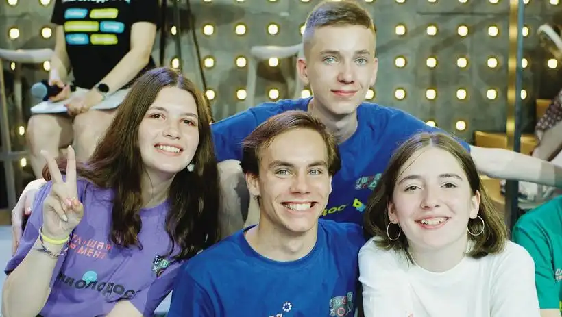 Hơn 560,000 học sinh trên cả nước tham gia cuộc thi “Your Move” 1 cuộc thi your move