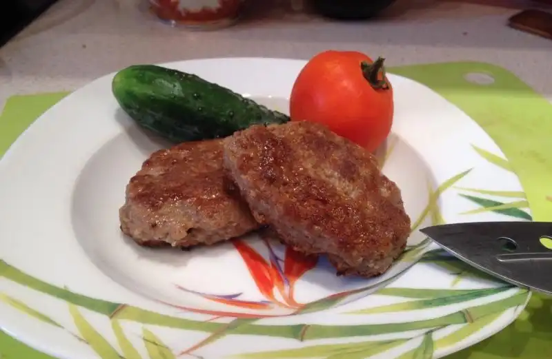 Có gì trong bữa ăn Căng tin tại các trường Đại học Nga? 4 cang tin dai hoc nga 05