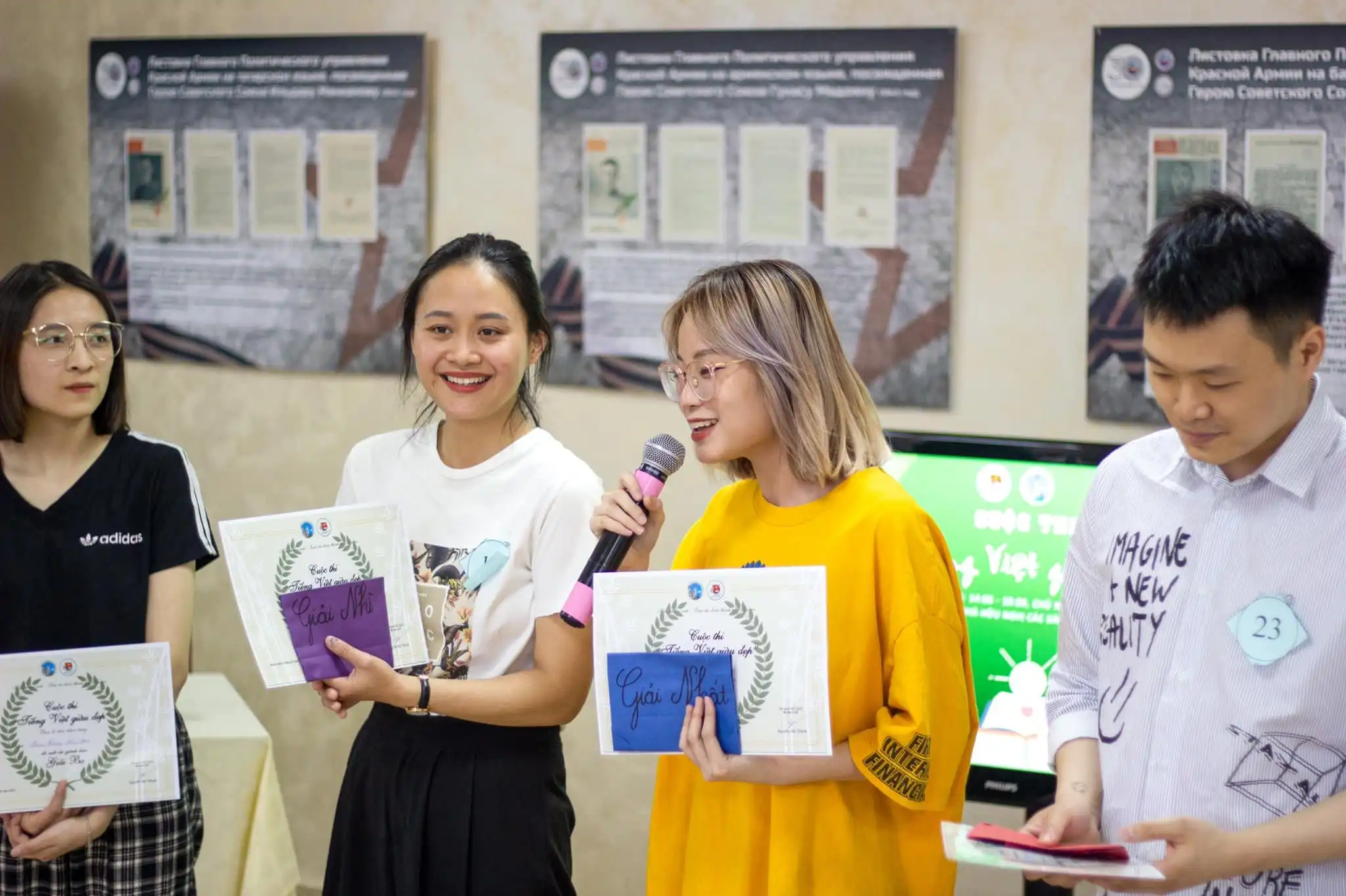 Cuộc thi ‘‘Tiếng Việt giàu đẹp’’ của Sinh viên thành phố Kazan 7 cuoc thi tieng viet giau dep cua sinh vien thanh pho kazan 07