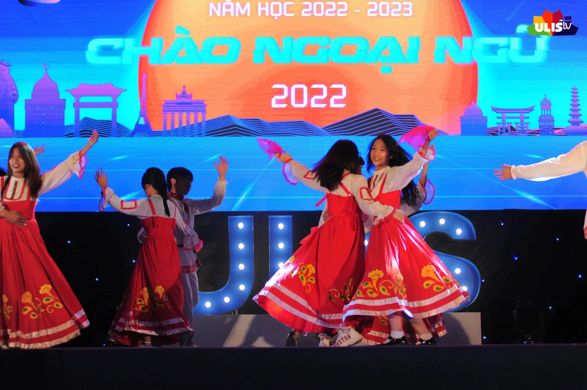 RECAP Khai giảng và Chào tân sinh viên 2022 tại Khoa Nga ULIS 1 chuong trinh khai giang va chao tan sinh vien 2022 tai khoa nga ulis