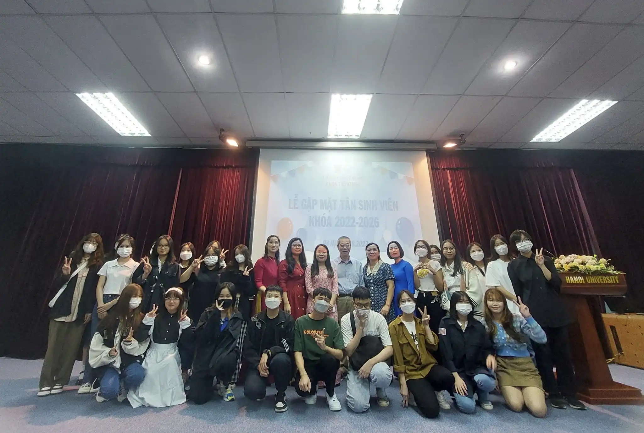 Lễ gặp mặt Tân sinh viên khóa 2022 tại Khoa tiếng Nga HANU 1 le gap mat tan sinh vien khoa 2022 tai khoa tieng nga hanu