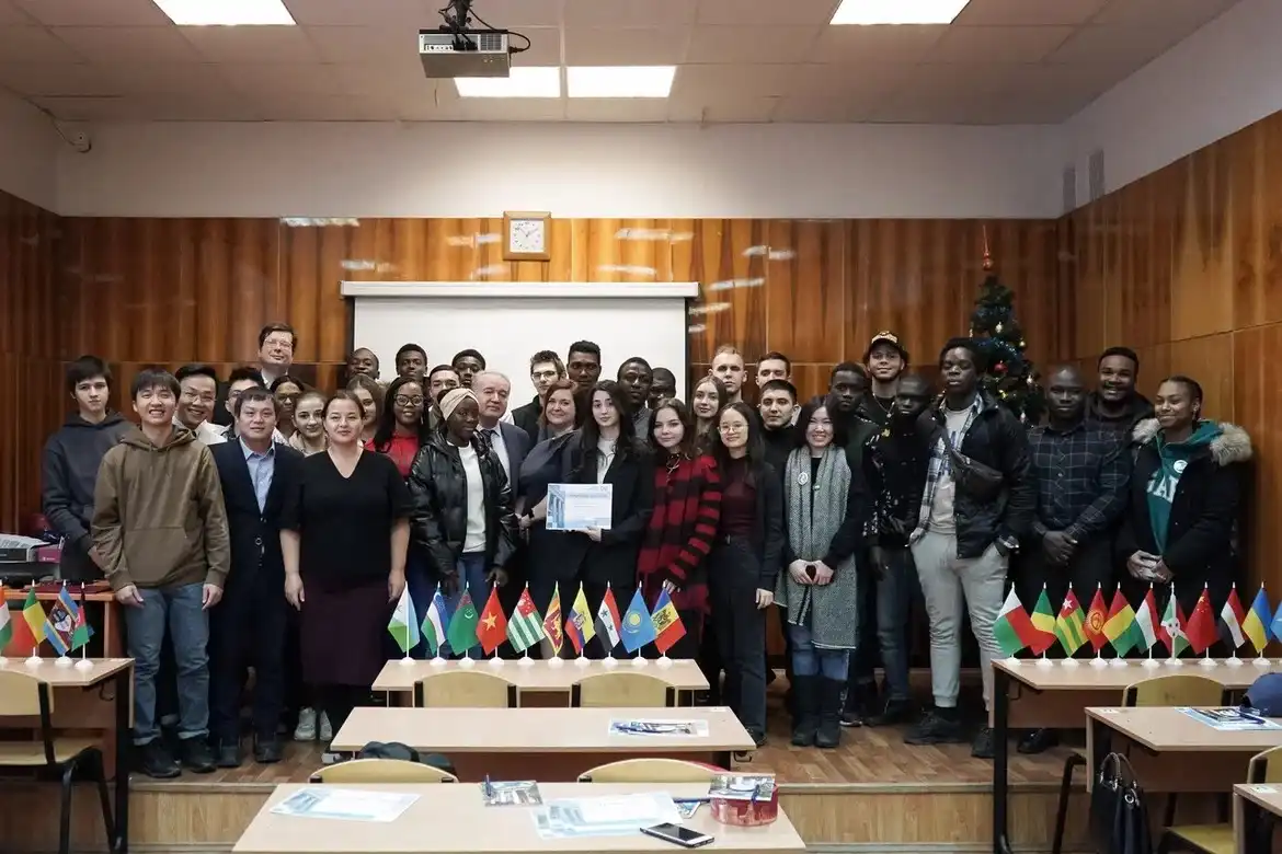 Sinh viên Việt Nam giành giải tại Cuộc thi tại MADI 1 sinh vien viet nam gianh giai tai cuoc thi tai madi