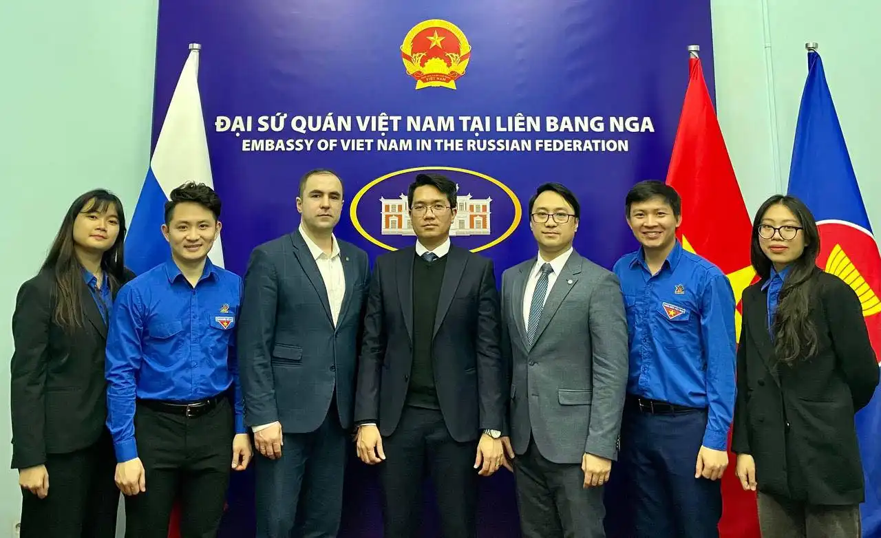 Đoàn Thanh niên Việt Nam gặp mặt Đoàn Thanh niên Lênin tại Nga 1 doan thanh nien viet nam gap mat doan thanh nien lenin tai nga