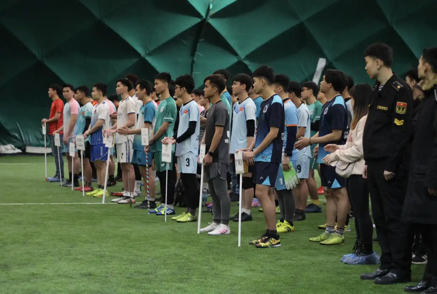 Khai mạc Giải bóng đá mùa động 2023 tại Saint Petersburg 1 khai mac giai bong da mua dong 2023 tai saint petersburg