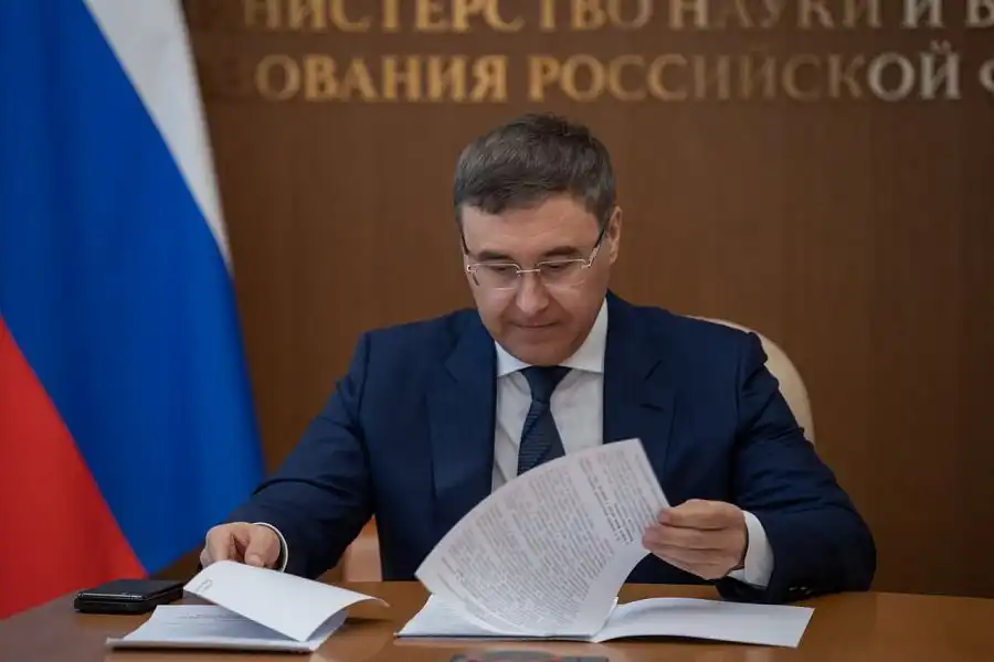 9 trường đại học Nga hợp tác phát triển chương trình neutrino 1 9 truong dai hoc nga hop tac phat trien chuong trinh neutrino