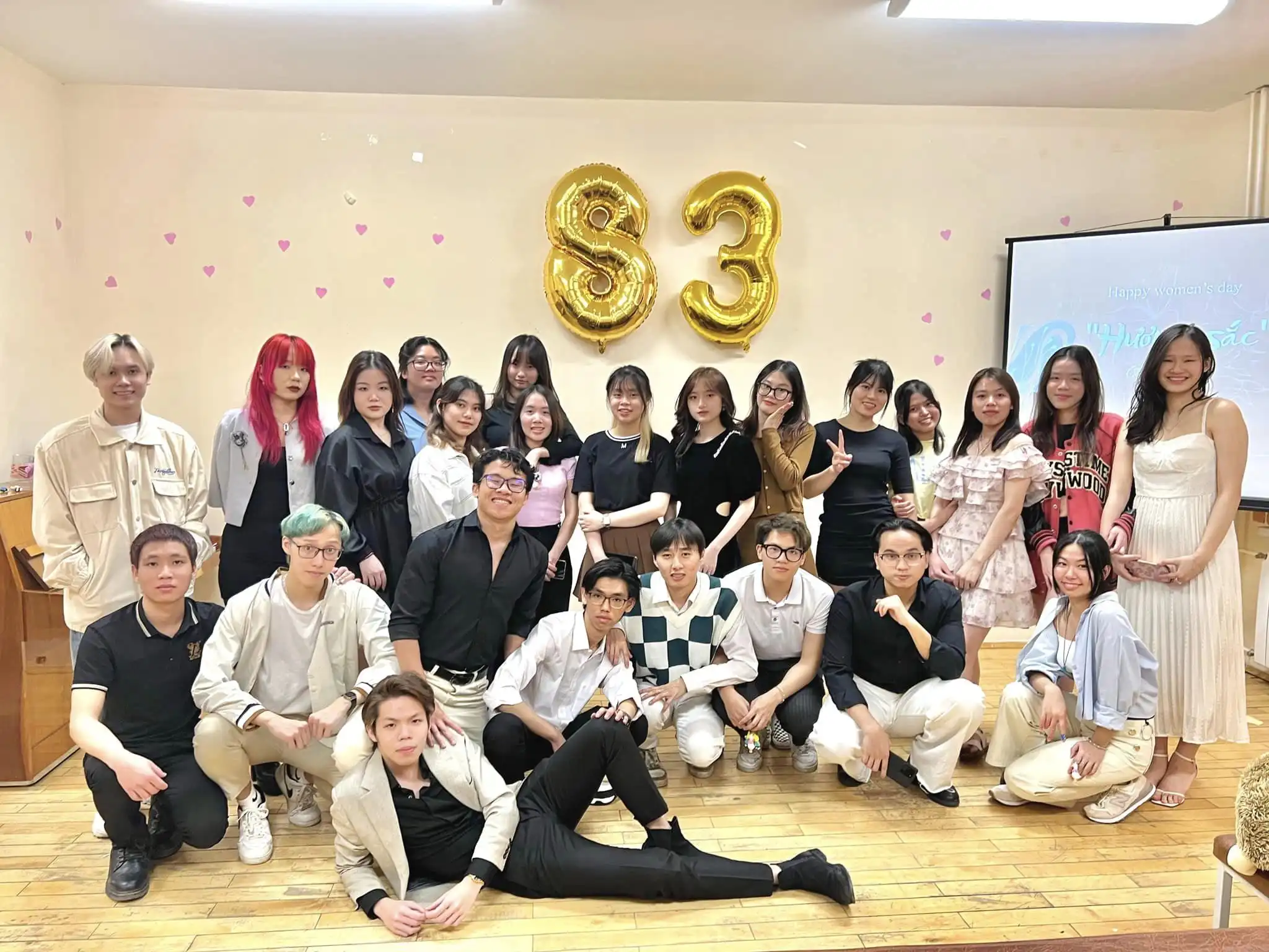 Đêm tiệc Sắc Hương đón 8/3 muộn cùng Lưu học sinh Ekaterinburg 1 dem tiec sac huong don 8 3 muon cung luu hoc sinh ekaterinburg