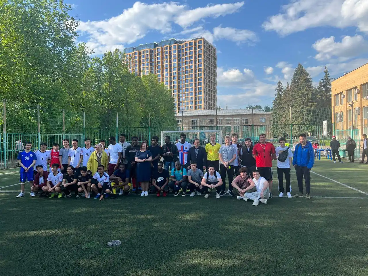 Đội tuyển Việt Nam giành giải Nhất bóng đá sinh viên tại MADI 1 doi tuyen viet nam gianh giai nhat bong da sinh vien tai madi