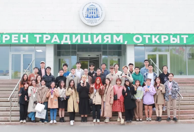 Recap Chương trình "Hành trình theo chân Bác 2023" của sinh viên Moskva 7 recap chuong trinh hanh trinh theo chan bac 2023 cua sinh vien moskva