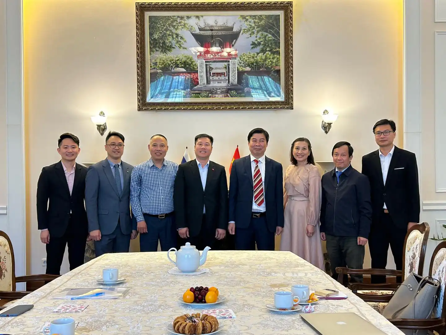 Đón Đoàn đại biểu Học viên Thanh thiếu niên Việt Nam sang Nga 2023 1 don doan dai bieu hoc vien thanh thieu nien viet nam sang nga 2023