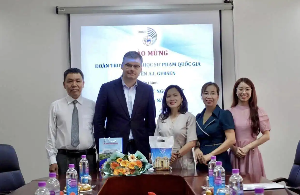 Trường Đại học Ngoại ngữ, ĐH Đà Nẵng tiếp đón đoàn Đại học Gersen tháng 6/2023 1 truong dai hoc ngoai ngu dh da nang tiep don doan dai hoc gersen thang 6 2023