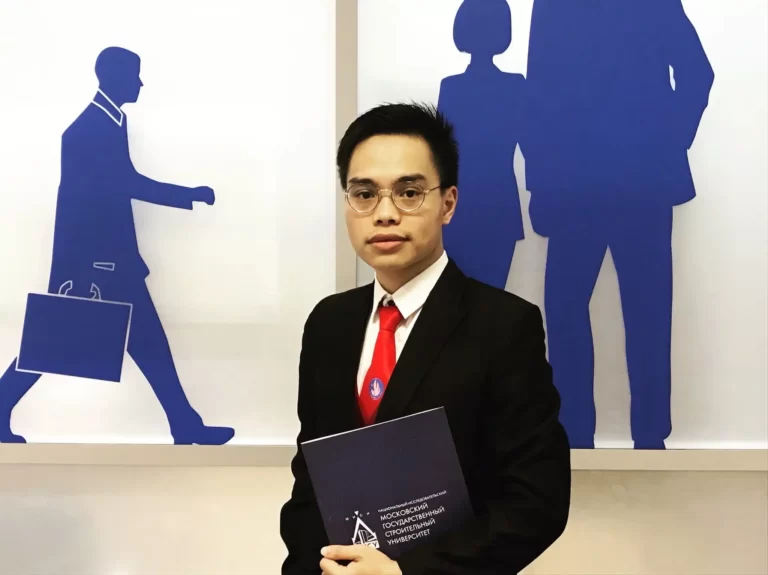 le trung hieu tien si xay dung dai hoc giao thong lien bang nga 4