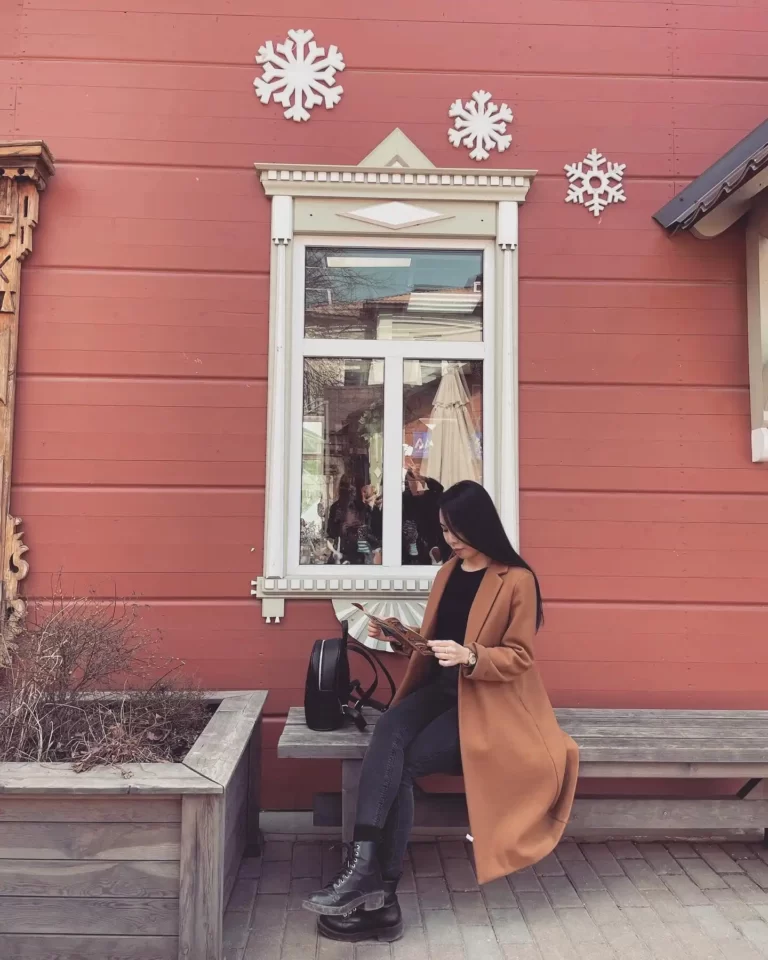 nguyen thi thu van cu nhan kinh te dai hoc tai chinh truc thuoc chinh phu lien bang nga 3