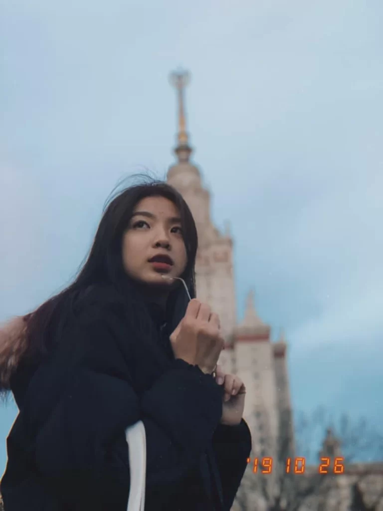 vu thi hoai cu nhan ngon ngu hoc dai hoc huu nghi cac dan toc quoc gia nga 3