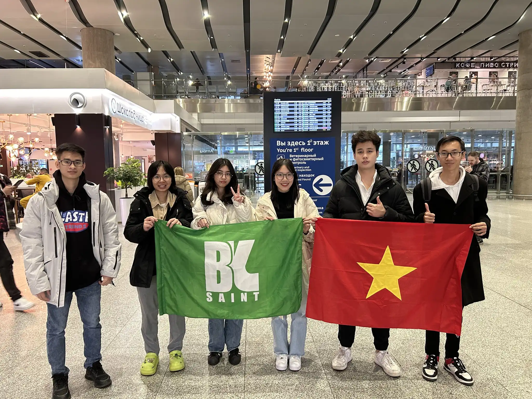 Đón tân sinh viên 2023 đến với Đại học Bách khoa Saint Petersburg 1 don tan sinh vien 2023 den voi dai hoc bach khoa saint petersburg