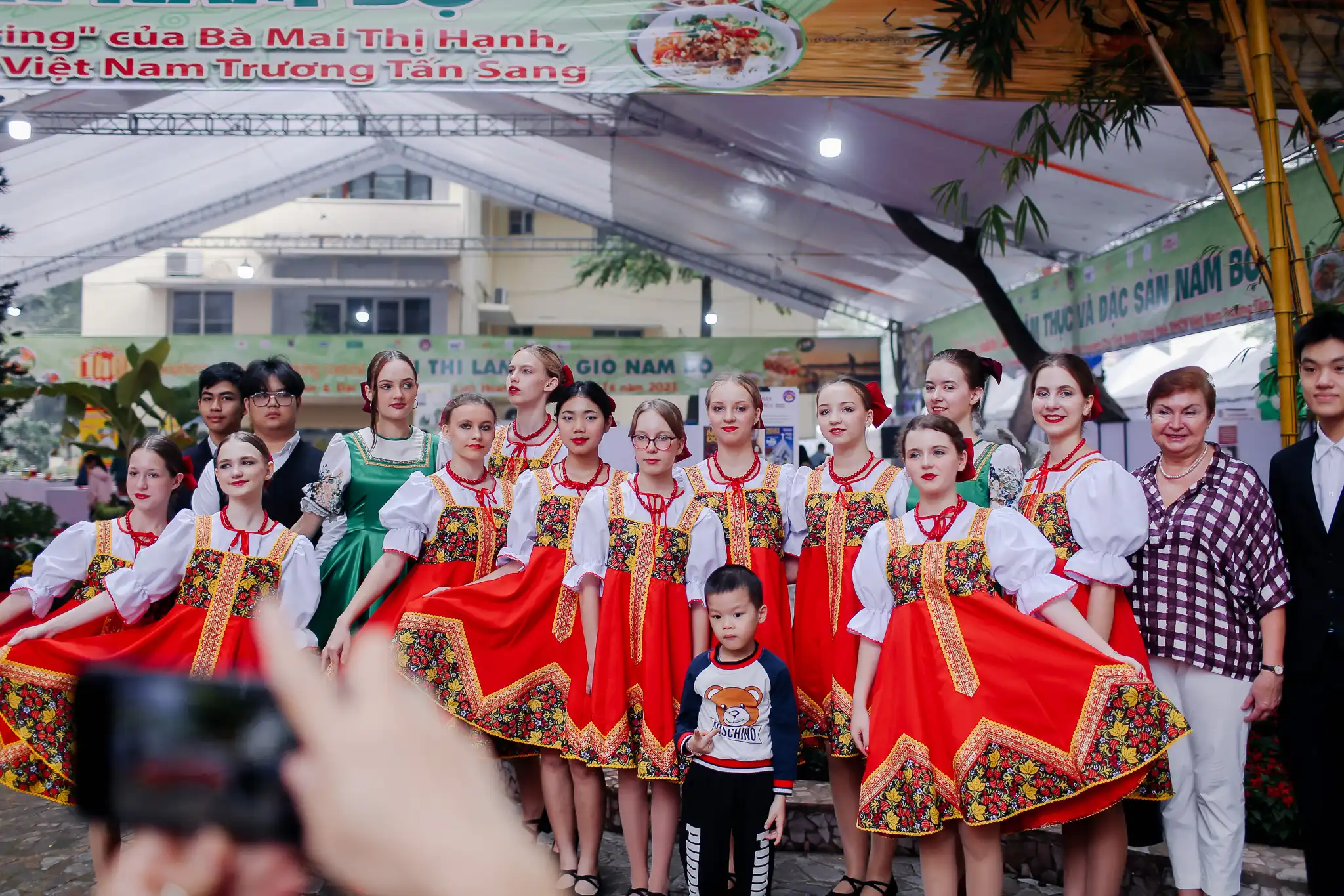 Hương vị Nga đặc sắc trong Lễ hội ẩm thực tại Hà Nội 1 huong vi nga dac sac trong le hoi am thuc tai ha noi