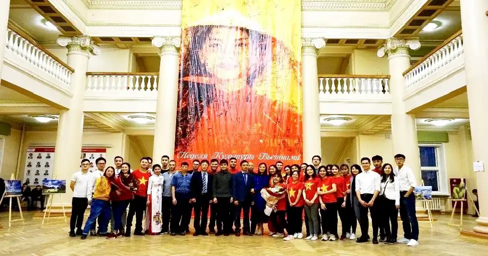 Đại học tổng hợp liên bang Ural 42 urfu tuan le van hoa viet nam sinh vien