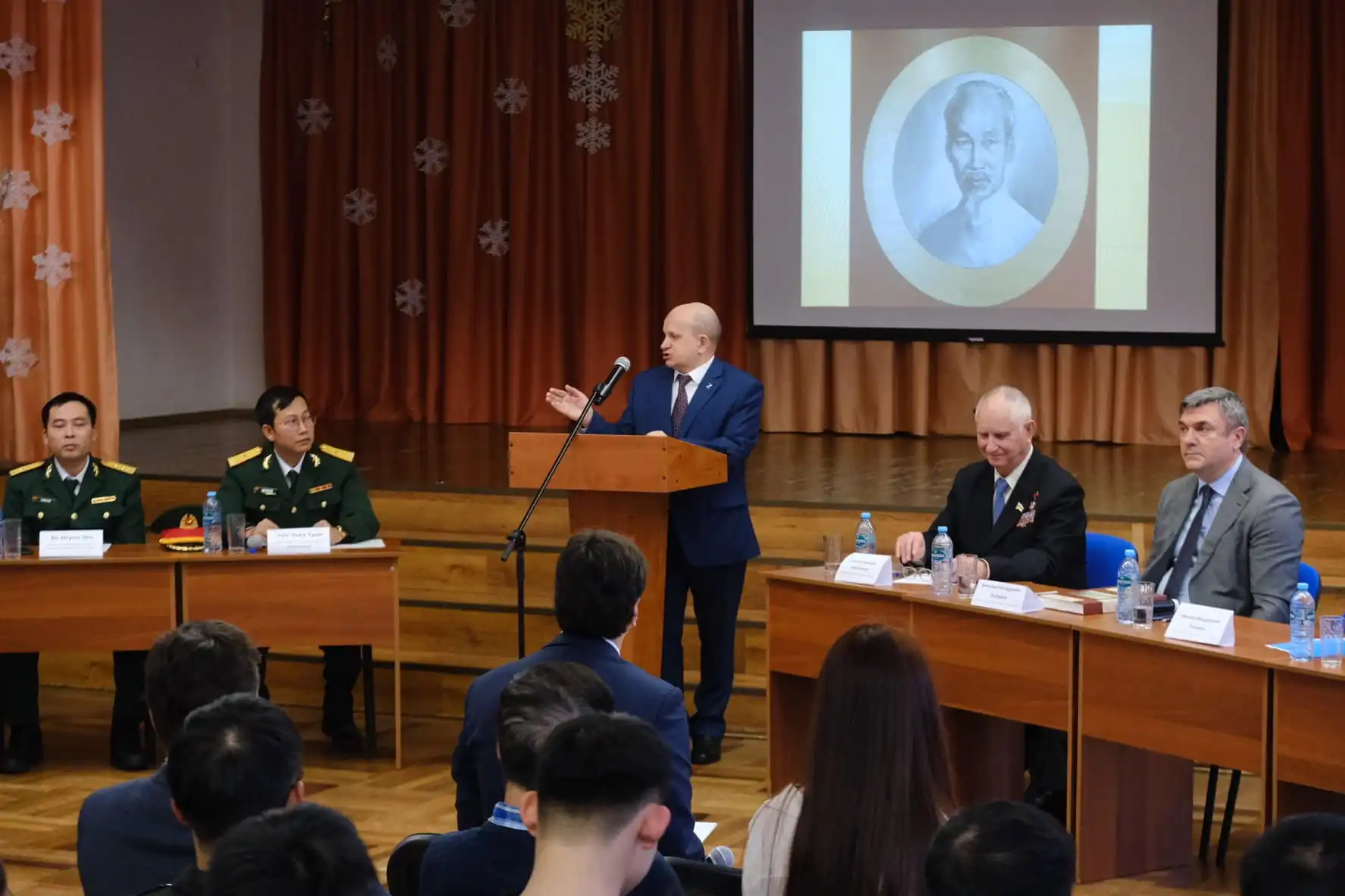 dang hoa va hoi nghi trong the ky niem 79 nam ngay truyen thong qdnd 2