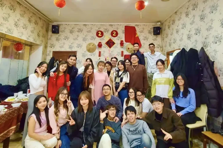 Đêm Tất niên cùng Cộng đồng Du học sinh Ekaterinburg 9 dem tat nien cung cong dong du hoc sinh ekaterinburg