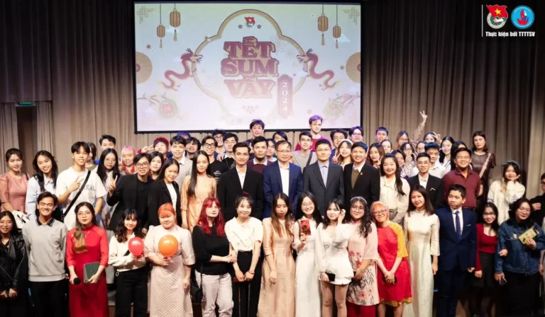 Tổng kết Tết Sum Vầy 2024 của sinh viên HSE, MGIMO, MISiS và MGLU 13 tong ket tet sum vay 2024 cua sinh vien hse mgimo misis va mglu