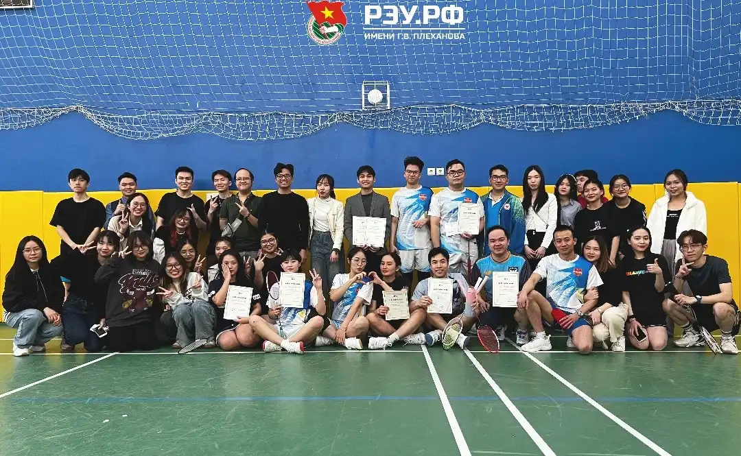 Giải đấu Cầu lông nội bộ sinh viên Plekhanov 1 giai dau cau long noi bo sinh vien plekhanov
