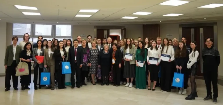 Cuộc thi dịch thuật tiếng Việt chuyên nghiệp toàn Nga năm 2024 7 cuoc thi dich thuat tieng viet chuyen nghiep toan nga nam 2024 1