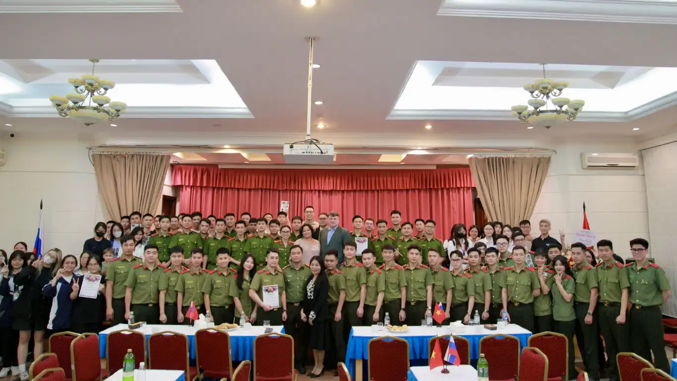 Hà Nội kỷ niệm Ngày Vũ trụ bằng Cuộc thi đố vui về không gian 1 ha noi ky niem ngay vu tru bang cuoc thi do vui ve khong gian