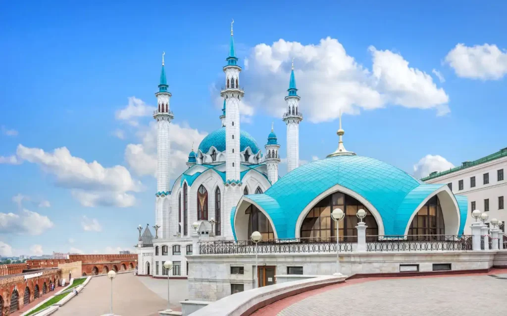 kremli kazan nha tho hoi giao kul sharif