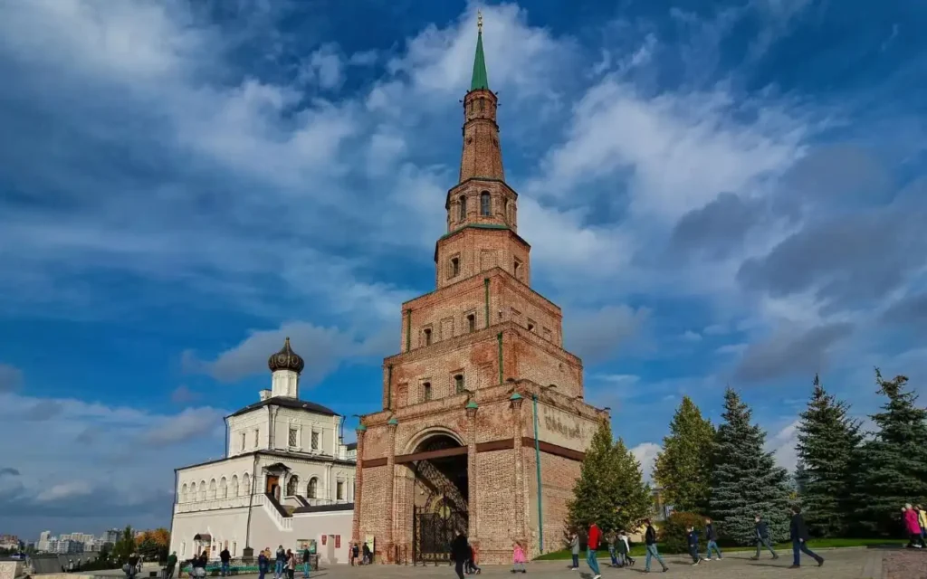 kremli kazan thap syuyumbike