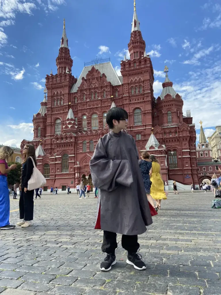 pham thuy linh dai hoc cong nghe va thiet ke cong nghiep quoc gia saint petersburg 1