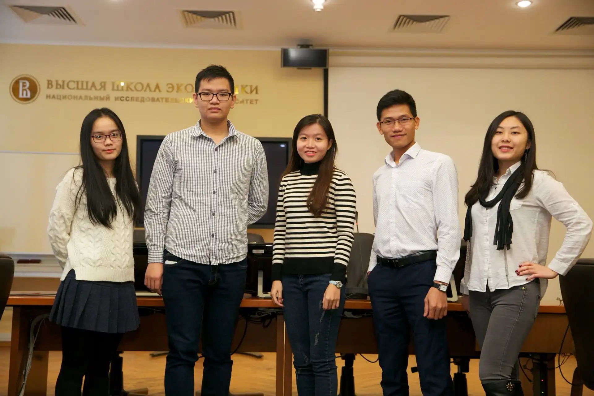 Thạc sĩ Đinh Lê Hồng Giang 9 thac si dinh le hong giang dai hoc kinh te cao cap hse 3