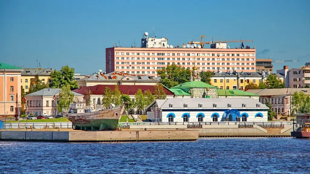 arkhangelsk bao tang hang hai phuong bac