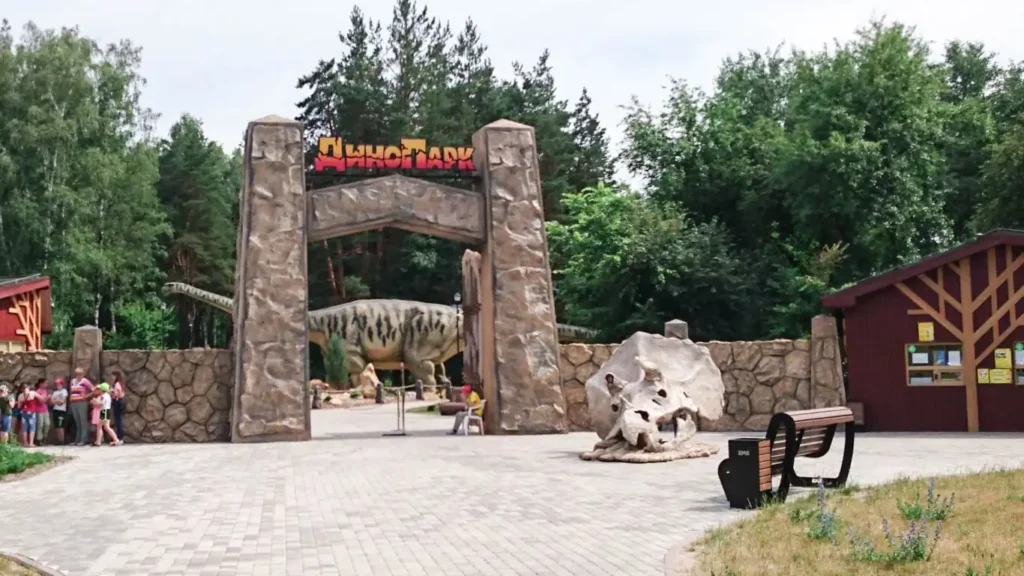 belgorod cong vien khung long