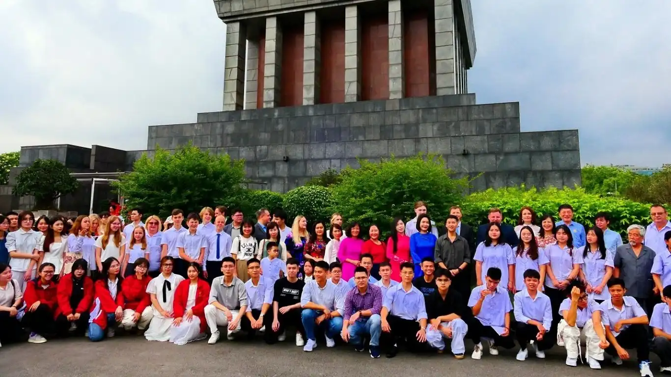 cuoc thi tim kiem tai nang quoc te ky niem 225 nam ngay sinh pushkin tai ha noi 4