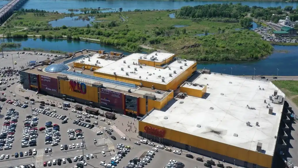 irkutsk trung tam thuong mai yarkomoll