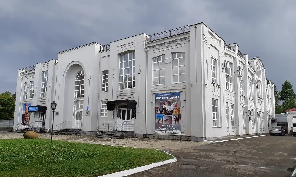 maykop bao tang phuong dong