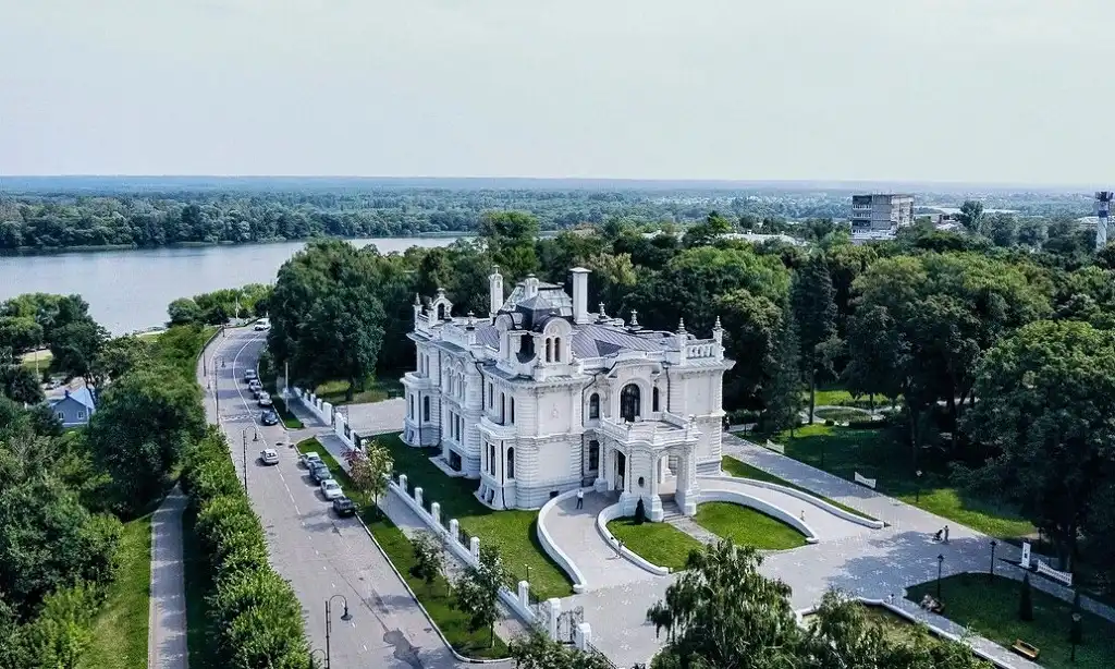 tambov dinh thu aseev