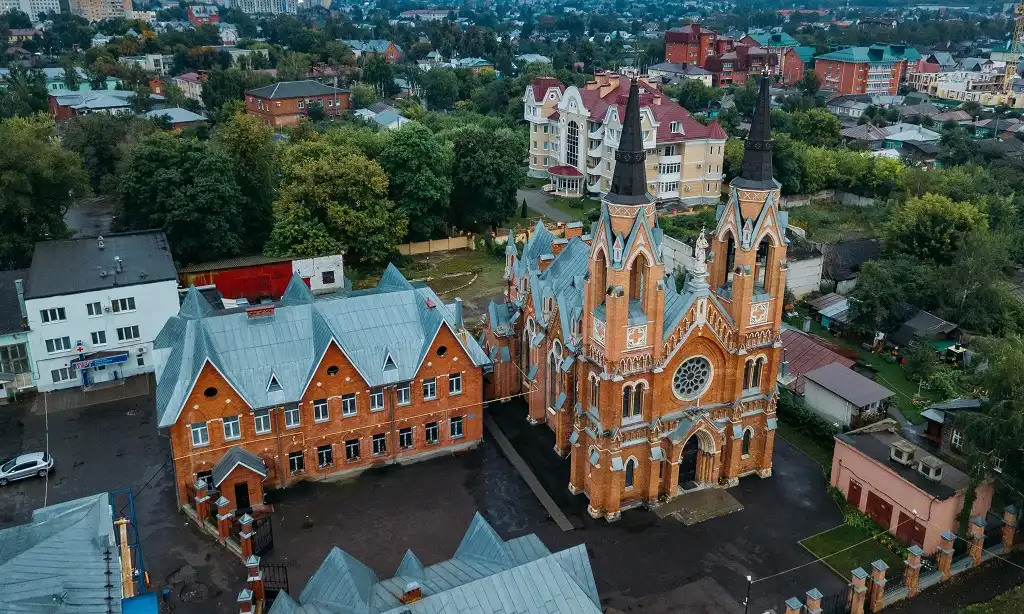 tambov nha tho suy ton thanh gia