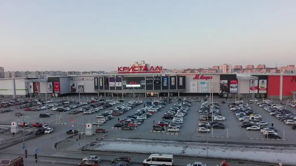 tyumen trung tam thuong mai kristall