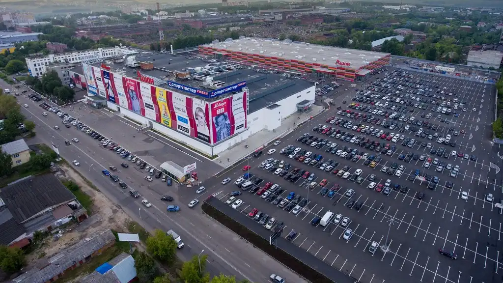 vladimir trung tam thuong mai megatorg