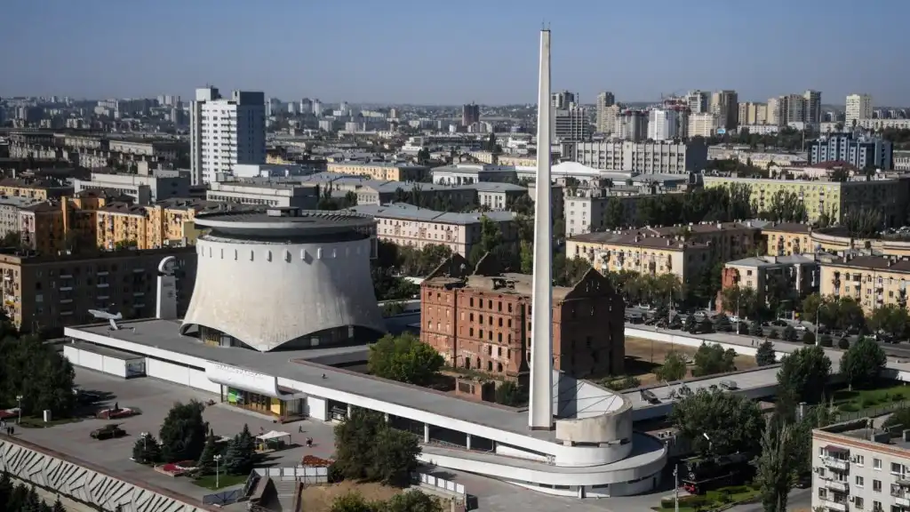 volgograd to hop bao tang toan canh tran stalingrad