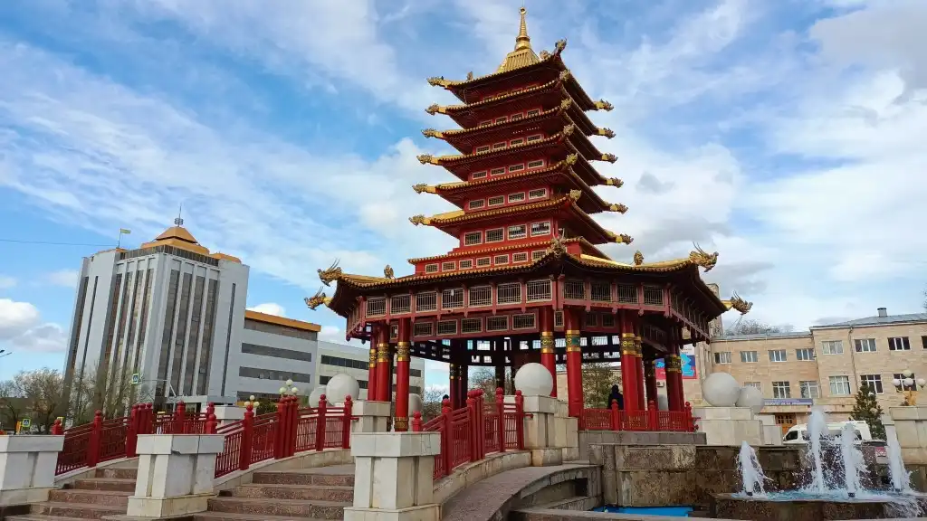 elista quan the van hoa chua bay ngay