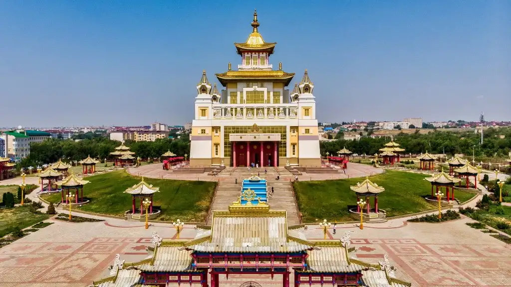 elista thien vien burkhan bakshin altan sume