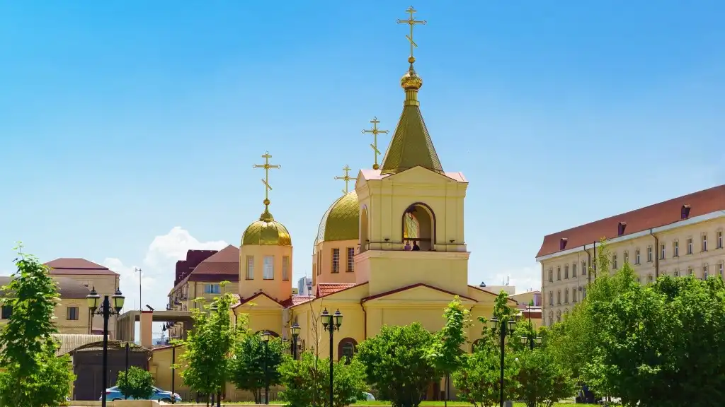 grozny nha tho tong lanh thien than michael