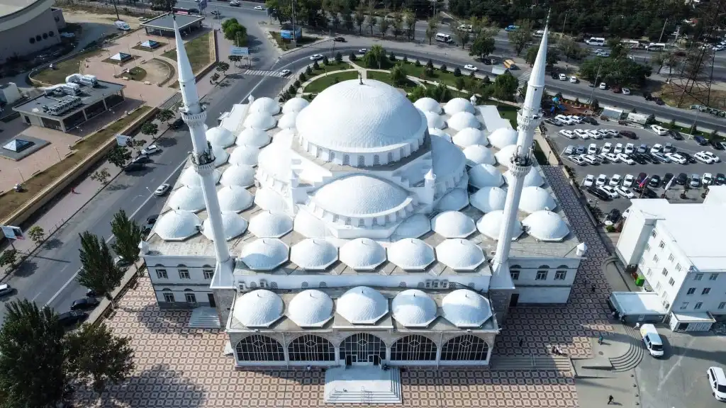 makhachkala dai le duong hoi giao